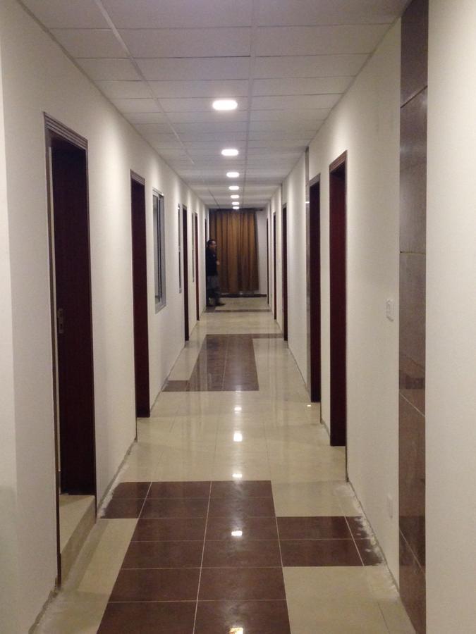 The Smart Hotel Murree Extérieur photo