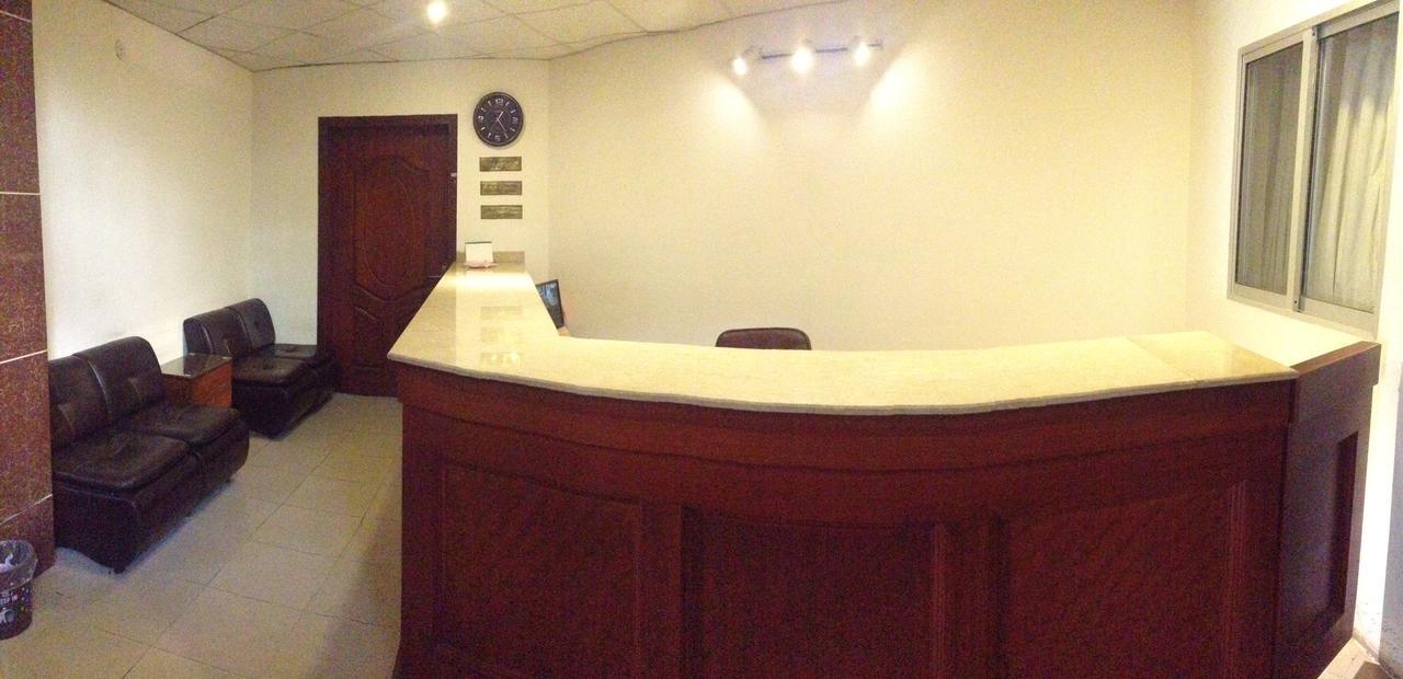The Smart Hotel Murree Extérieur photo